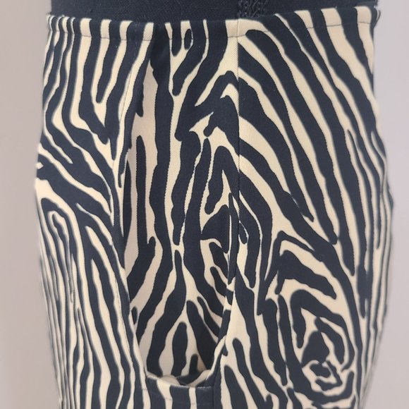 BETSEY JOHNSON Sexy Bombshell Pinup Knee Length Animal Print Midi Pockets Skirt - Picture 5 of 7
